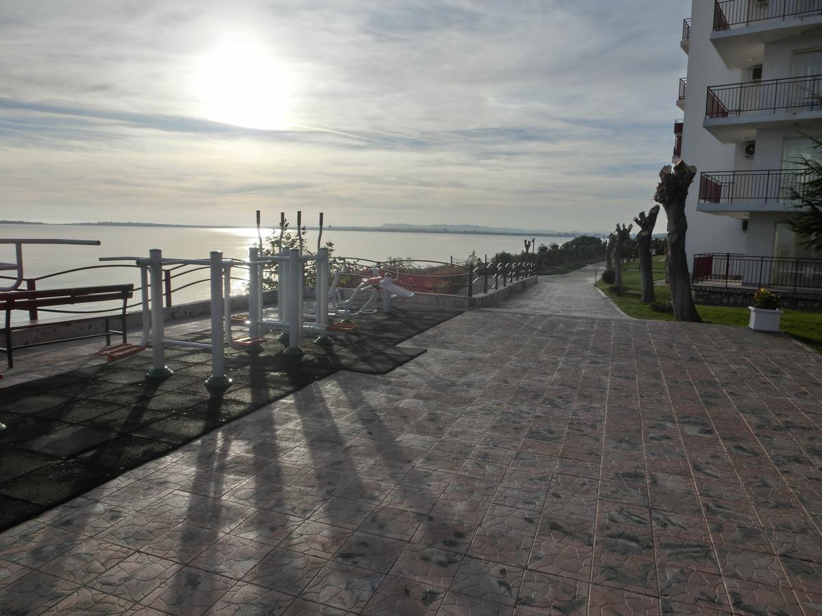 Sea View Crown Apartment On Complex With Pools And Beach, Sveti Vlas Exterior photo