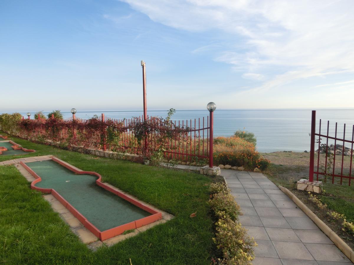Sea View Crown Apartment On Complex With Pools And Beach, Sveti Vlas Exterior photo