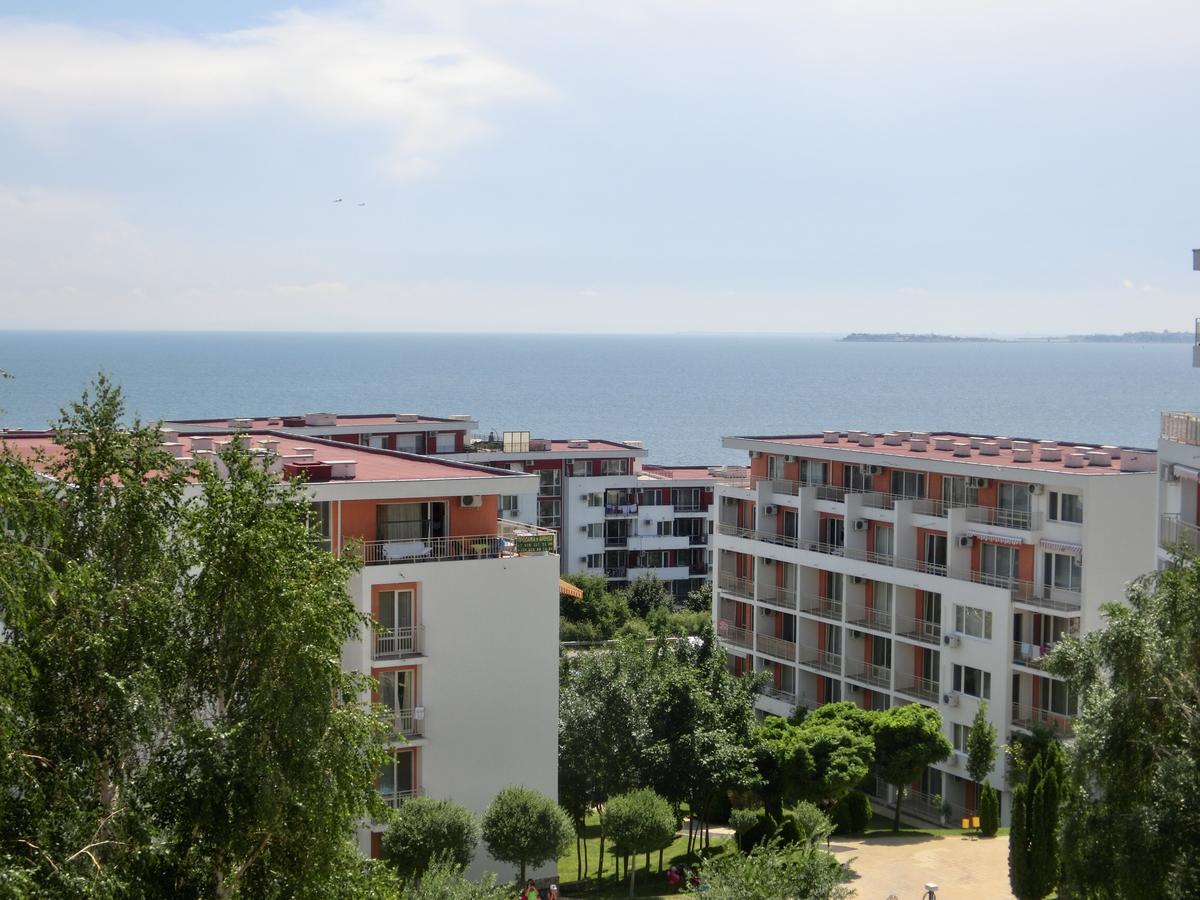 Sea View Crown Apartment On Complex With Pools And Beach, Sveti Vlas Exterior photo