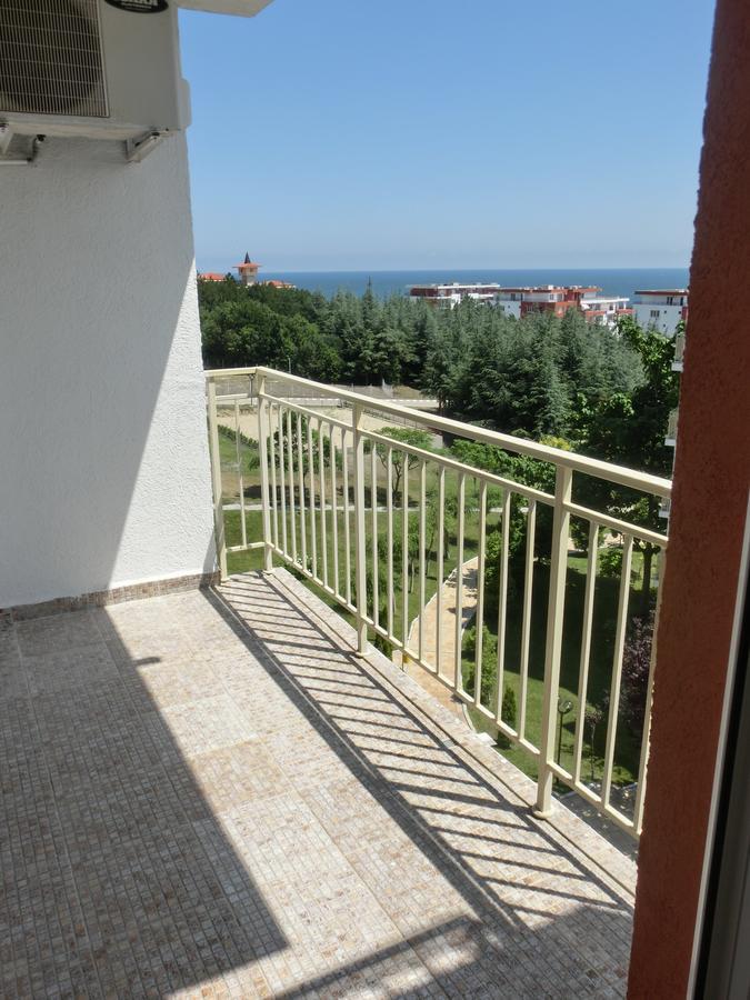 Sea View Crown Apartment On Complex With Pools And Beach, Sveti Vlas Exterior photo
